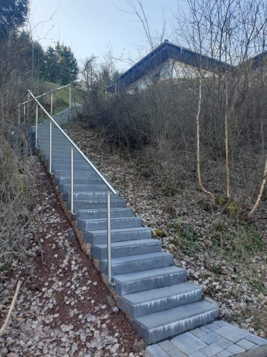 Zugang Straße zur Treppe